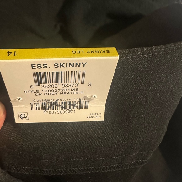 NWT ALFANI skinny leg women’s pants - Picture 5 of 7